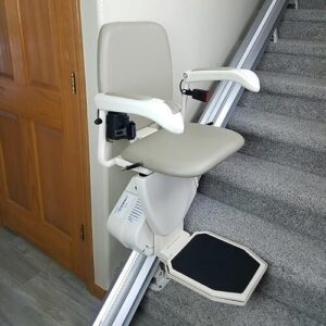SL600 Pinnacle Premium Stairlift with Folding Rail